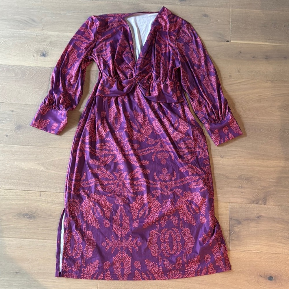 Pink and Purple Sheath Dress with Plunge Neckline and Bishop Sleeves